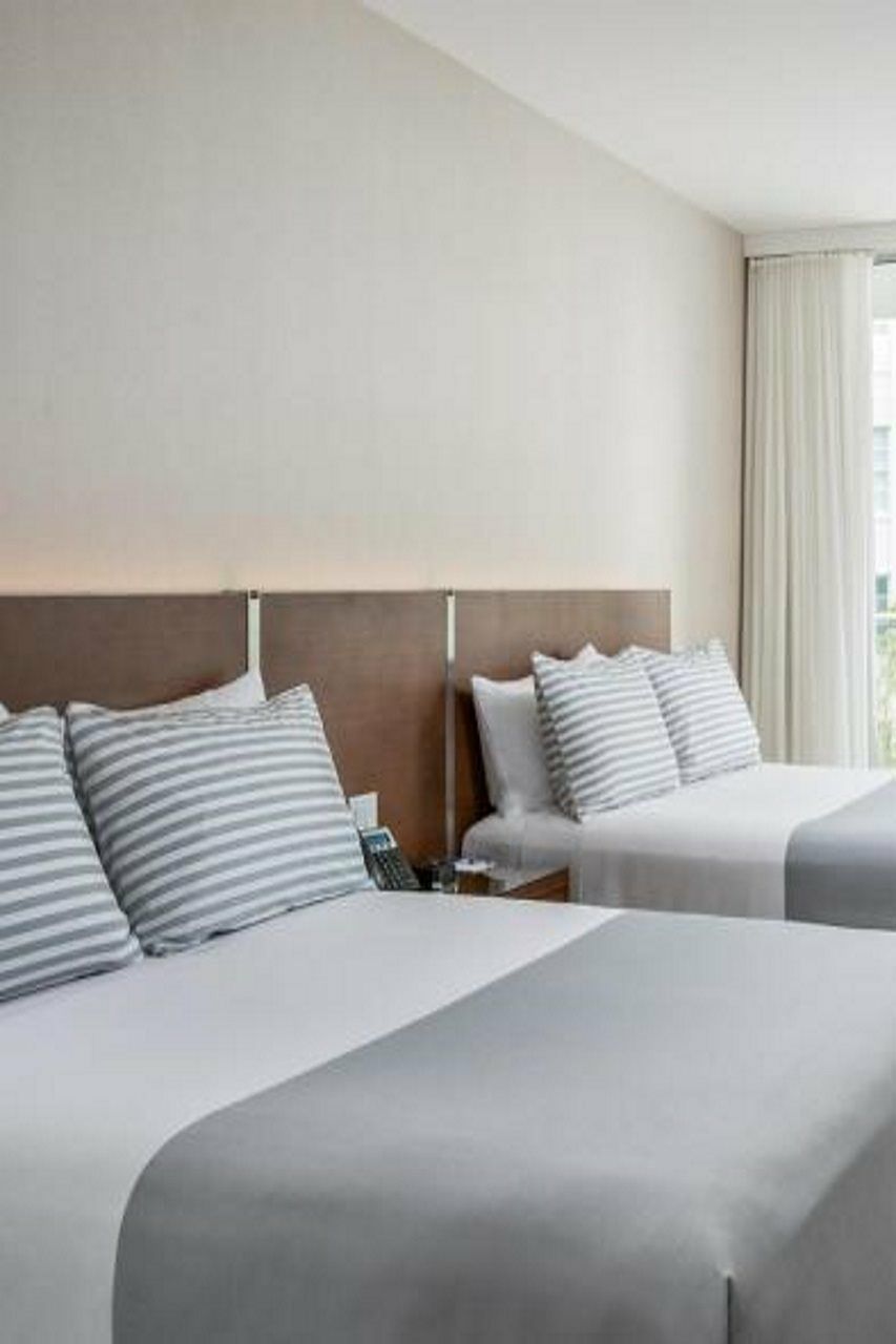 Tryp By Wyndham Miami Bay Harbor Hotel Bay Harbor Islands Екстериор снимка